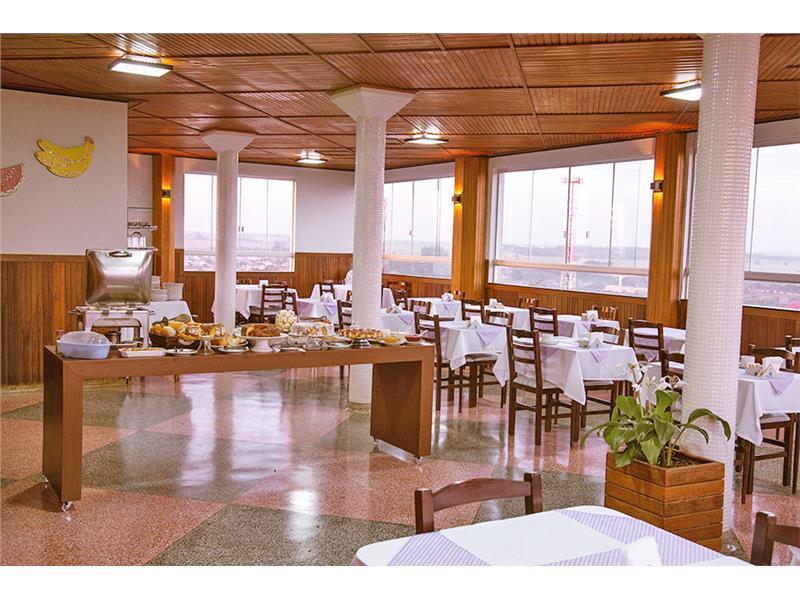 Hotel Santa Maria Кампу-Моран Экстерьер фото